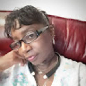 Meet your Posher, Valarie piglet